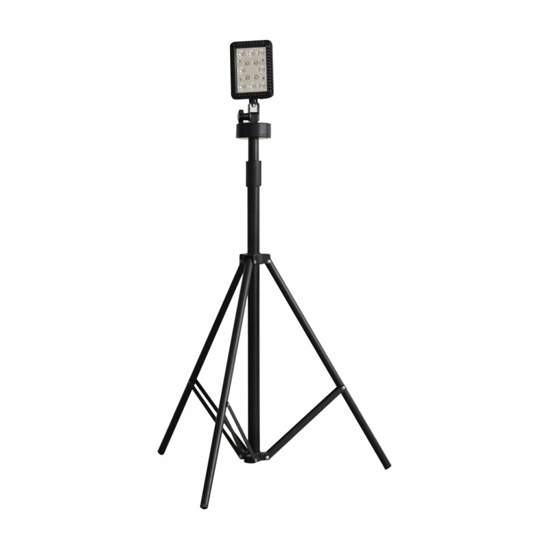 便攜式移動升降工（gōng）作燈