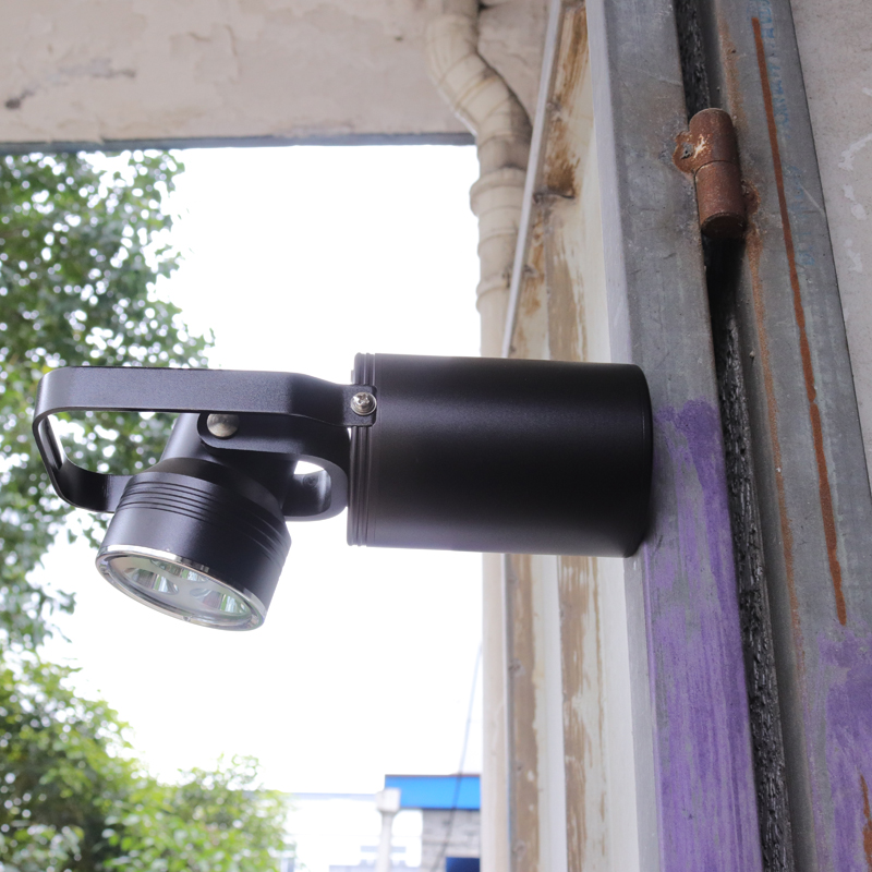 輕便式多（duō）功能防爆（bào）燈