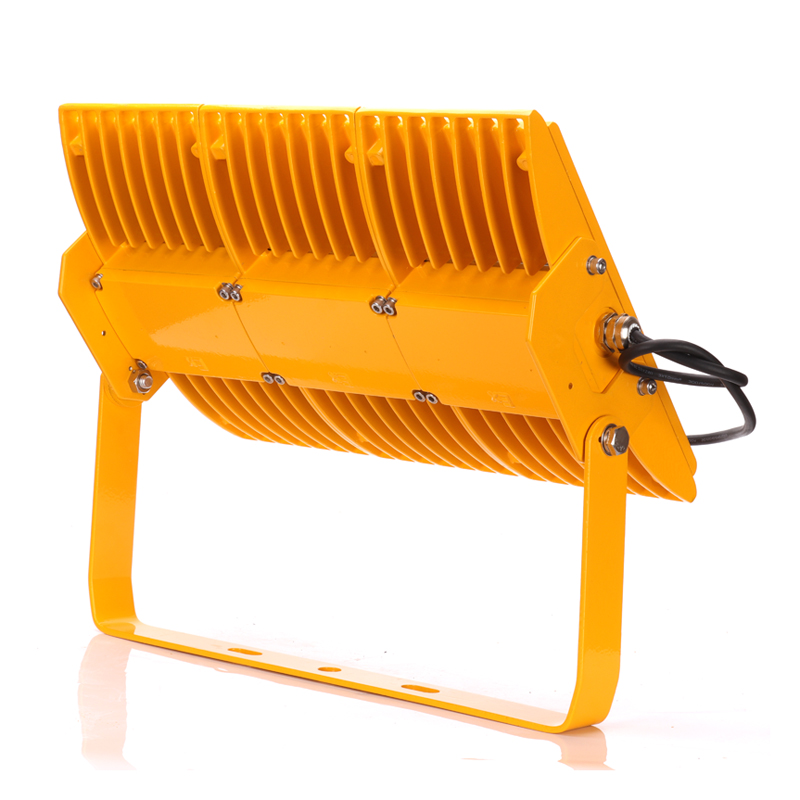 防爆節（jiē）能泛光燈